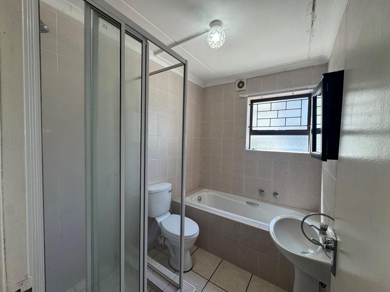 2 Bedroom Property for Sale in Bellville Western Cape